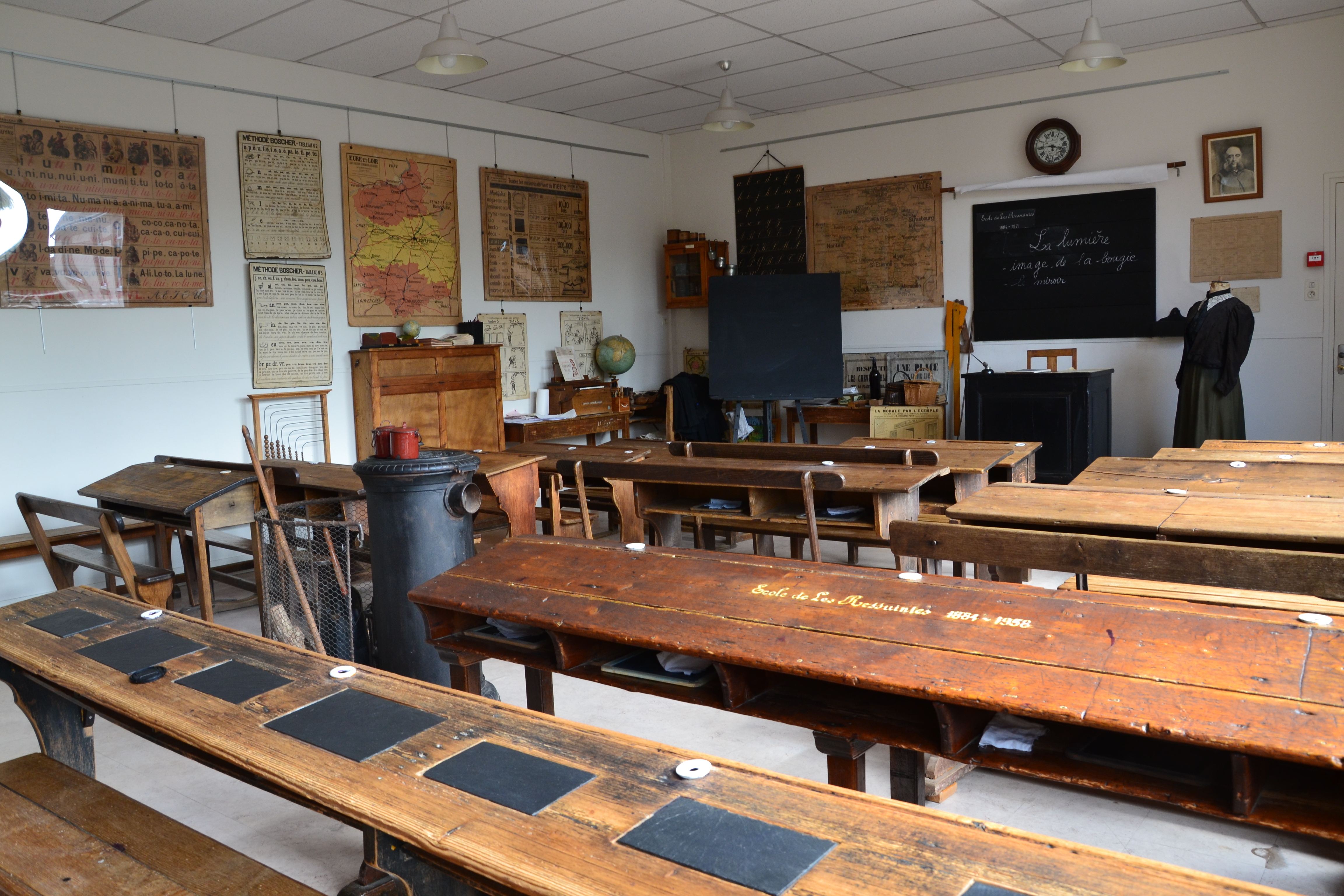 Nuit Européenne des Musées : "Musée de l'école - visite à la lampe torche"